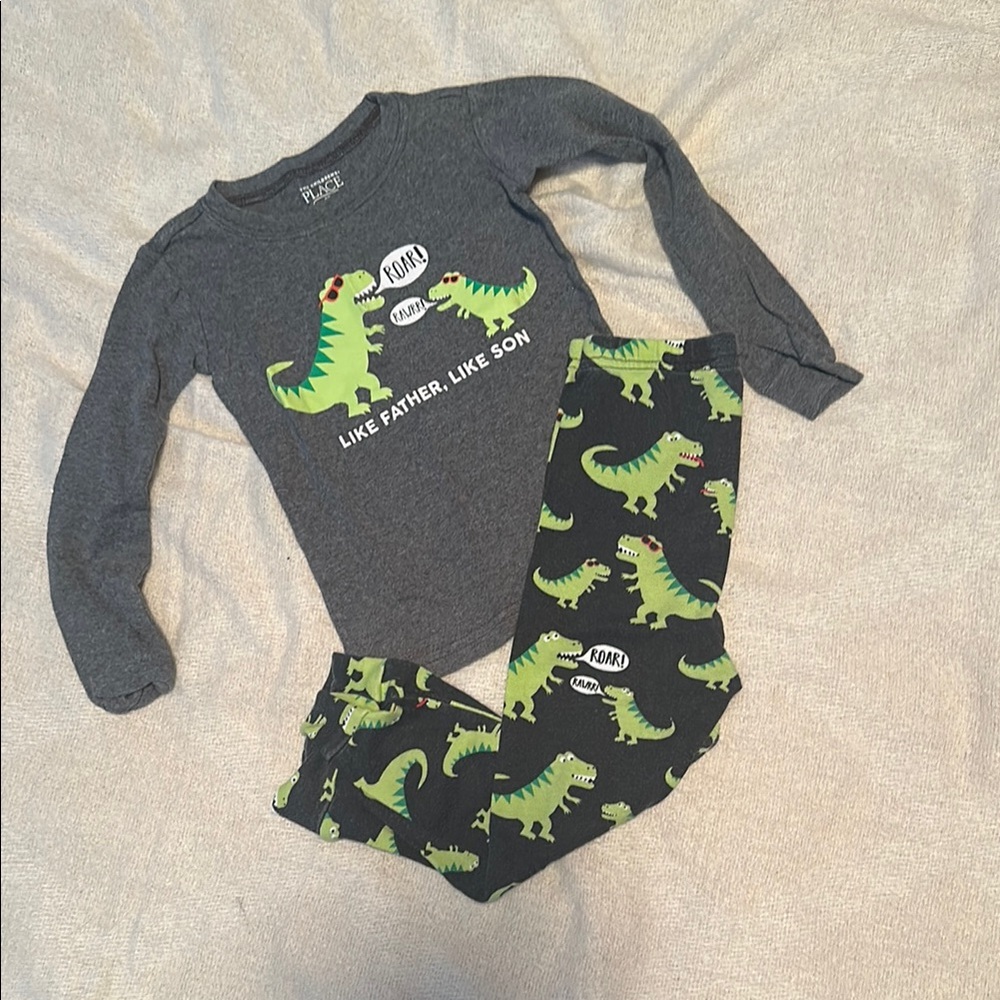 The Children's Place Gray and Black Dinosaur Pajama Set